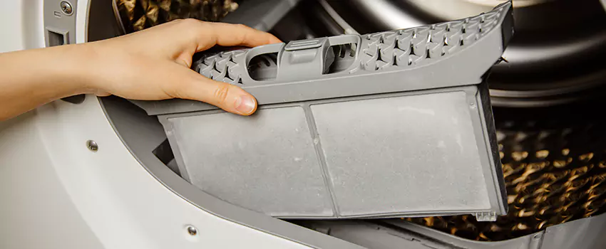Signs Of A Clogged Dryer Lint Trap in Vero Beach, Florida